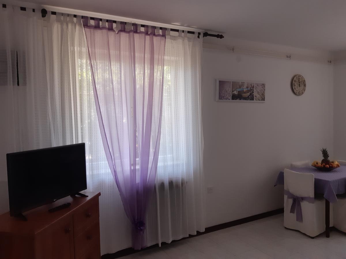Apartment Alice Pula Exterior photo